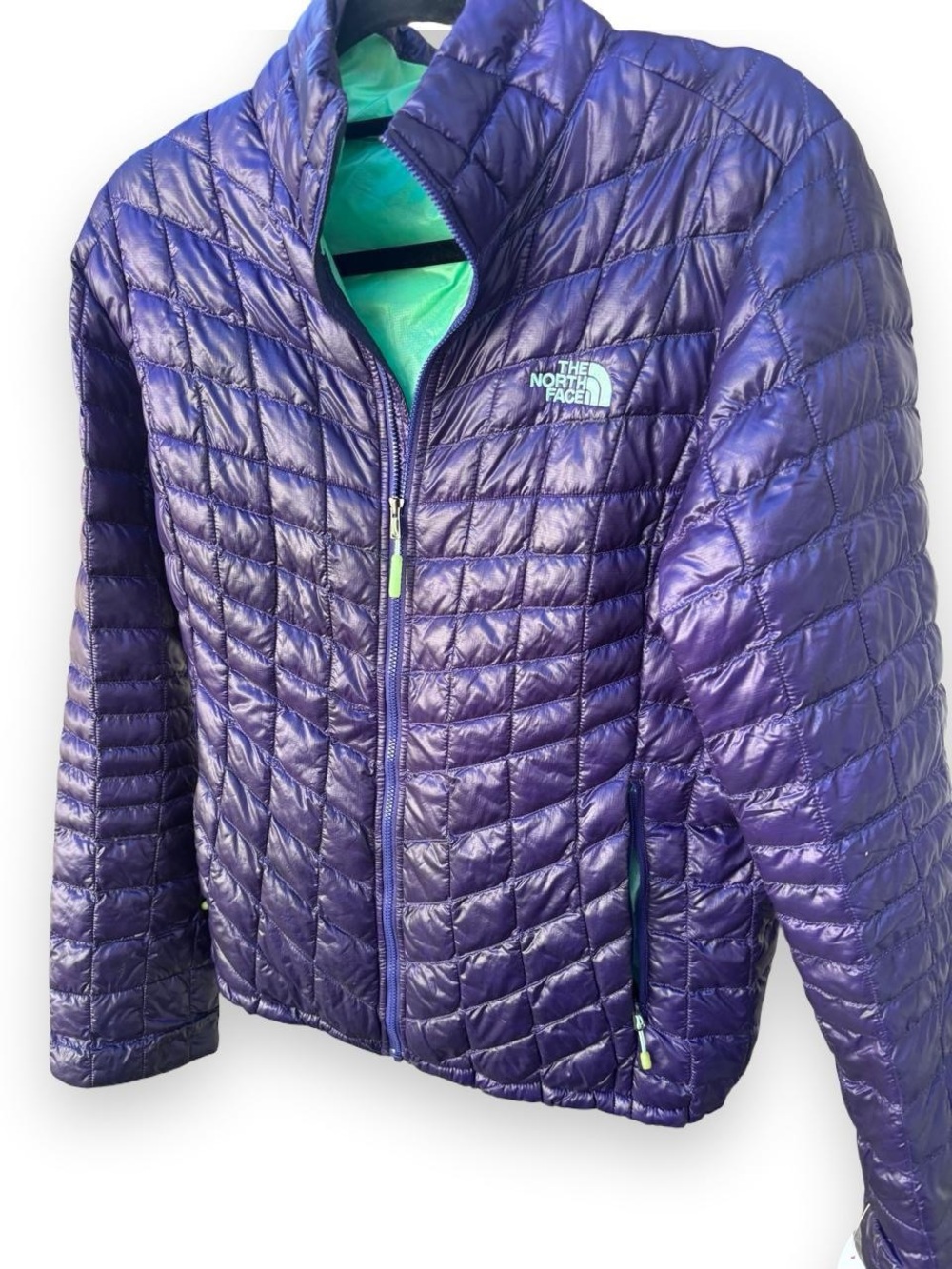 The North Face Women’s M Purple Chevron Quilted Down Puffer Jacket